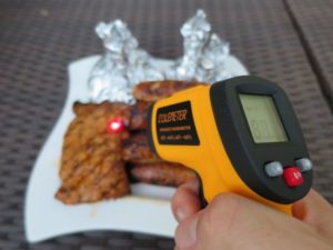 Temperatur von Lebensmitteln mit Infrarot Thermometer von Colemeter messen